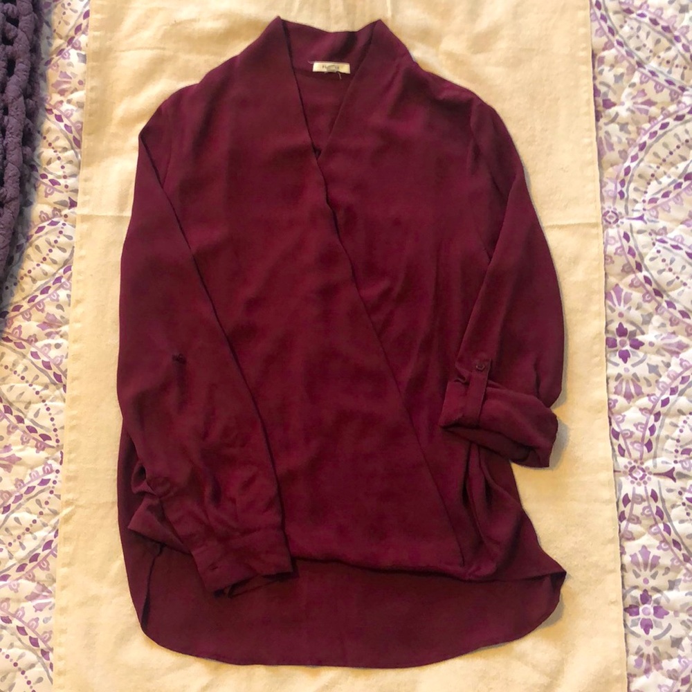 Pleione work top size large.